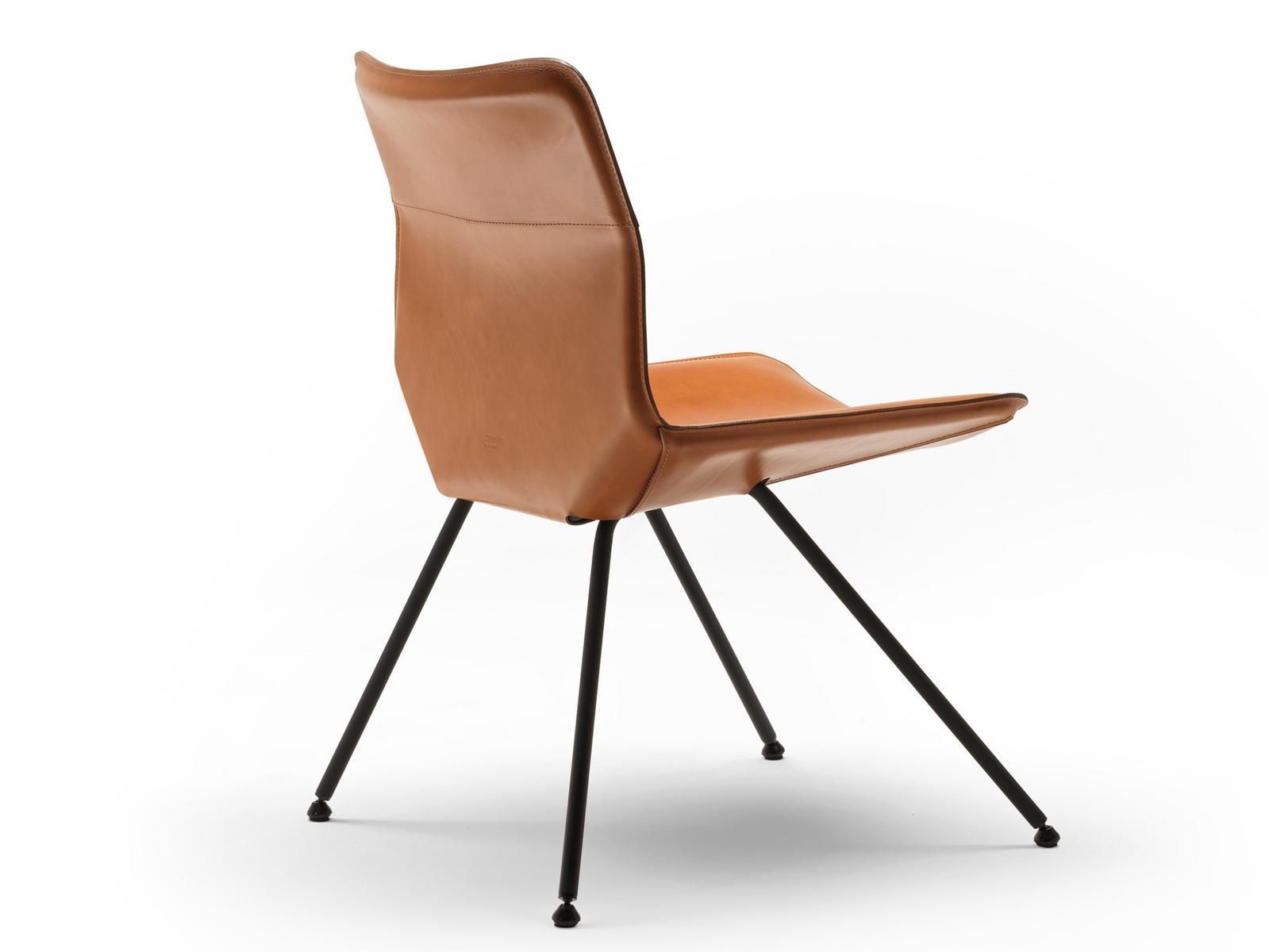 DAN 2059 Upholstered tanned leather chair
