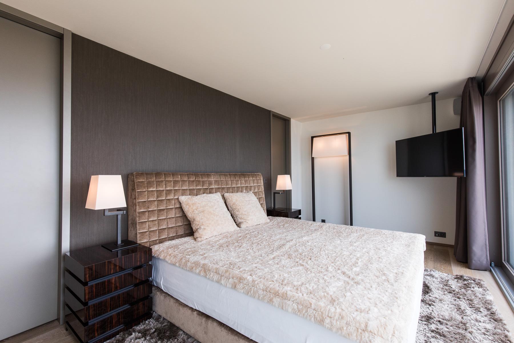 QUADRA DESK LED desk lamp