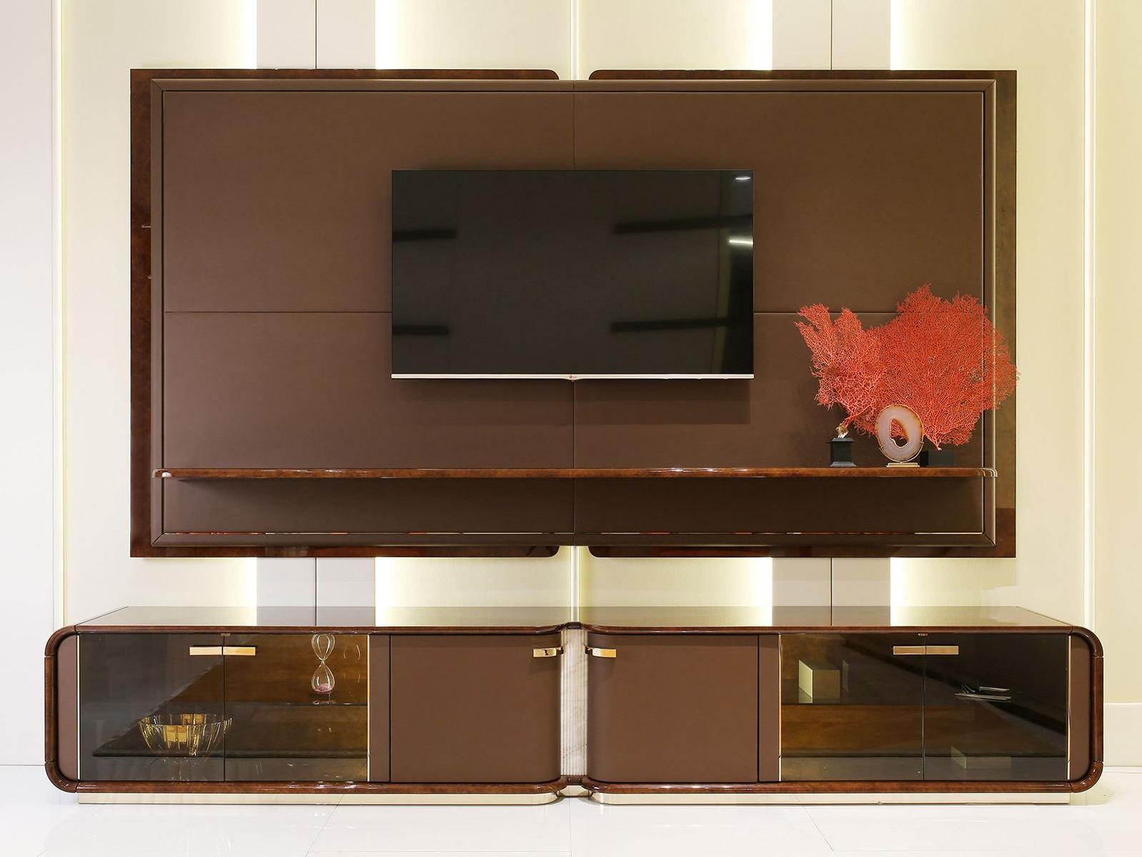MADISON Low wooden TV cabinet