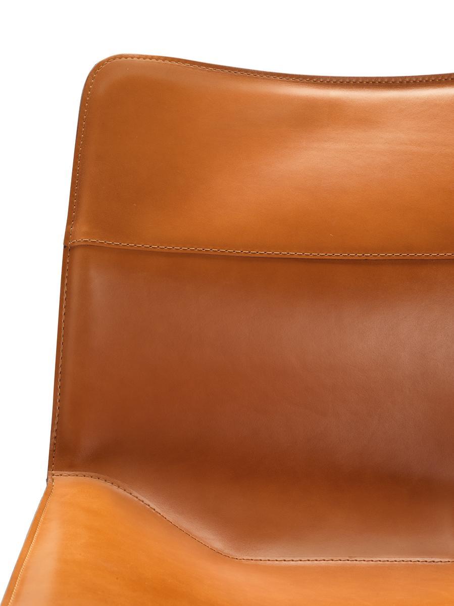 DAN 2059 Upholstered tanned leather chair