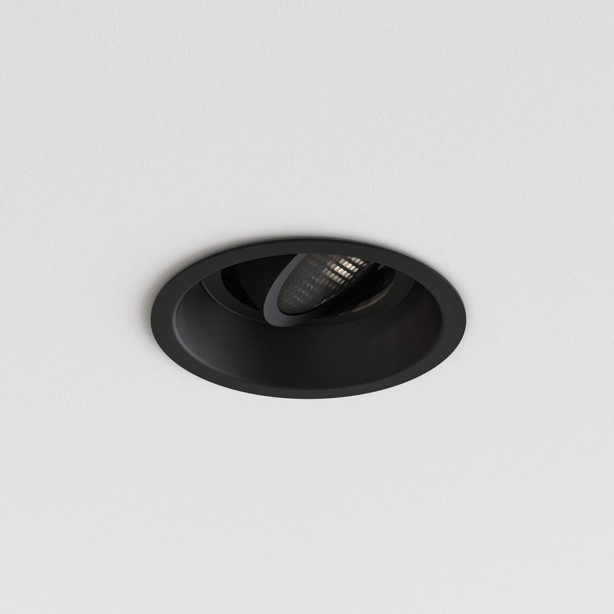 MINIMA ROUND ADJUSTABLE FIRE-RATED LED metal spotlight