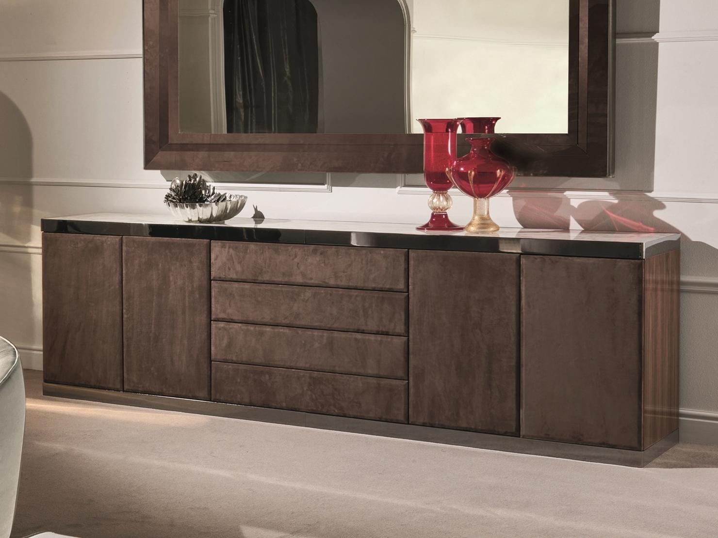 BAKU Veneer sideboard with doors