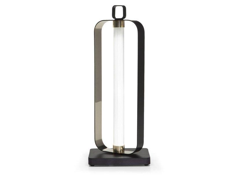 HALO Metal table lamp