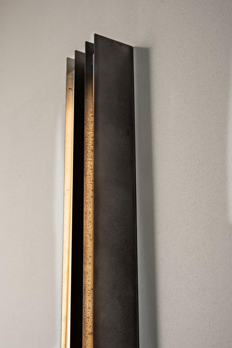 BLADE LED metal wall light