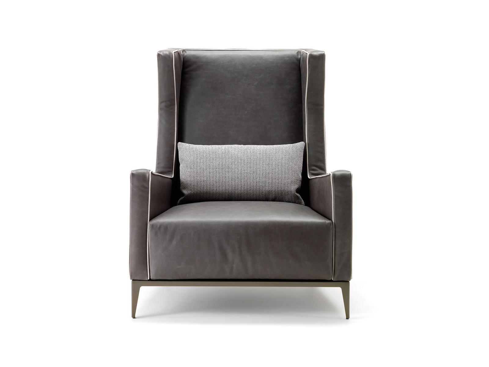 GOLDFINGER Armchair with armrests