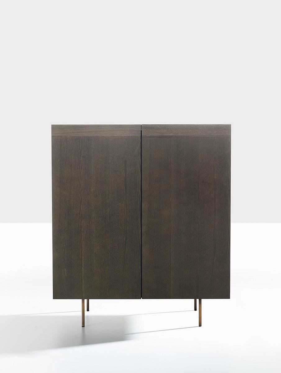 AVANT Ash highboard with doors