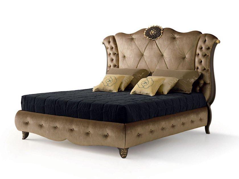 6289 Upholstered velvet king size bed with tufted headboard