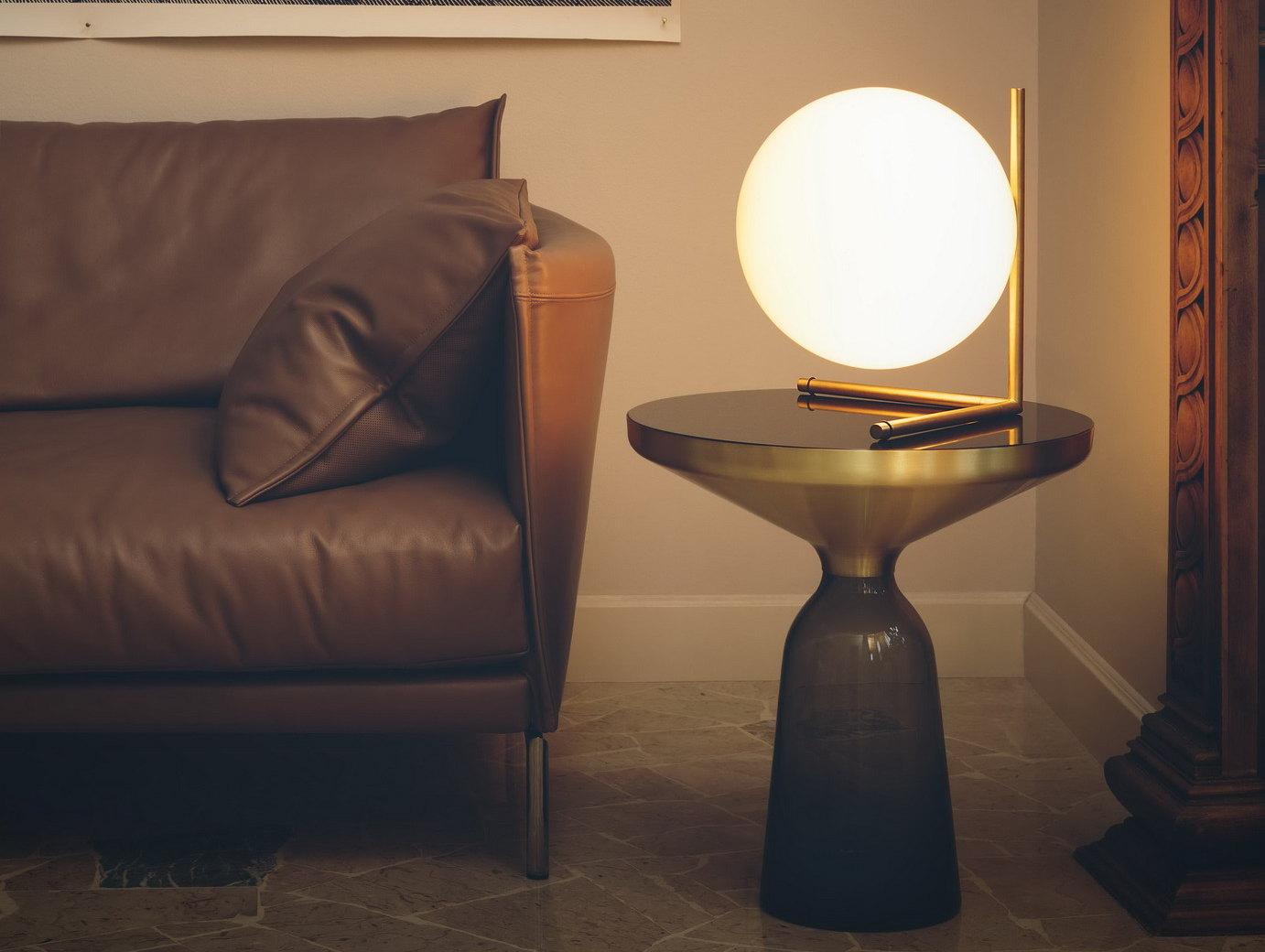 IC LIGHTS T2 Opal glass table lamp with dimmer