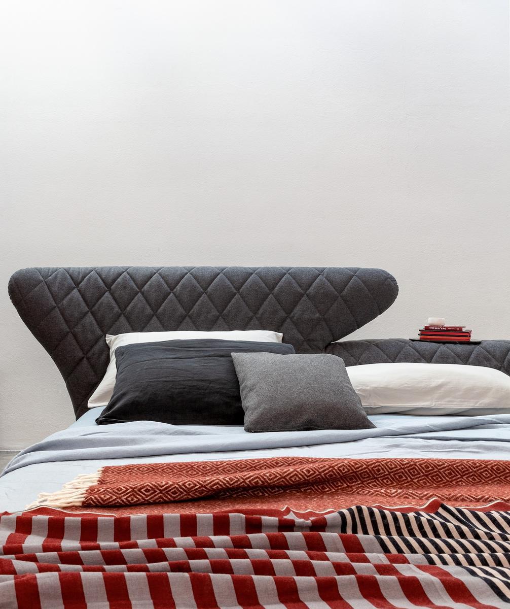 LOVY BED Double bed with upholstered headboard