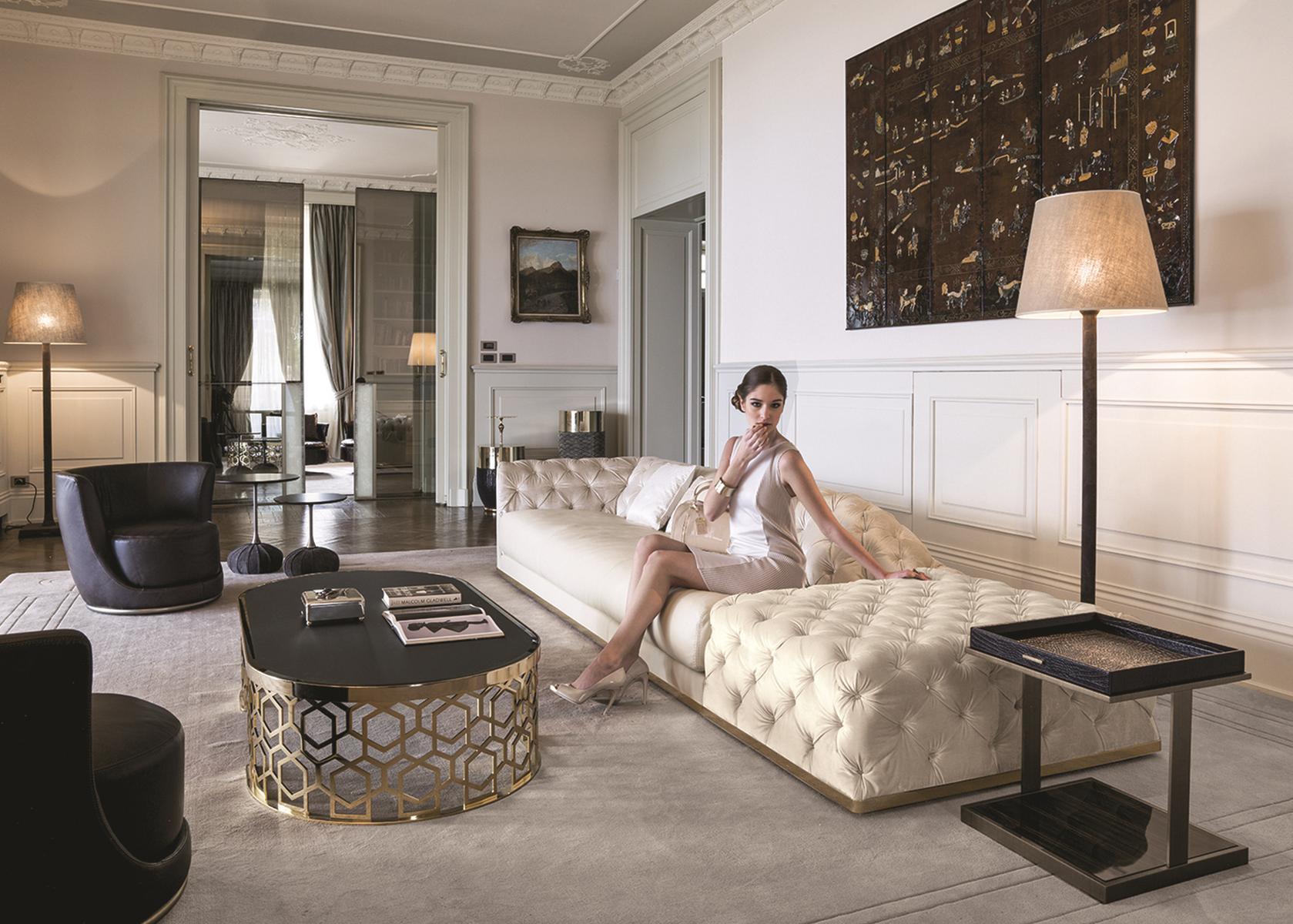LOUIS Square leather coffee table