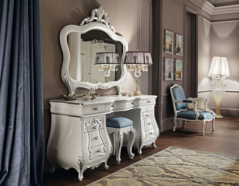 11212 Solid wood dressing table