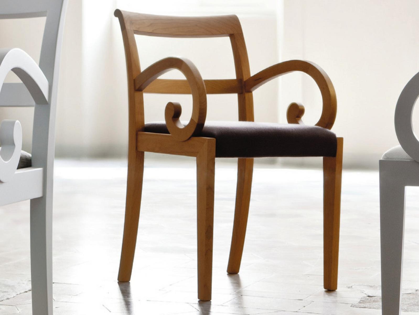 GARBO Wooden chair with armrests