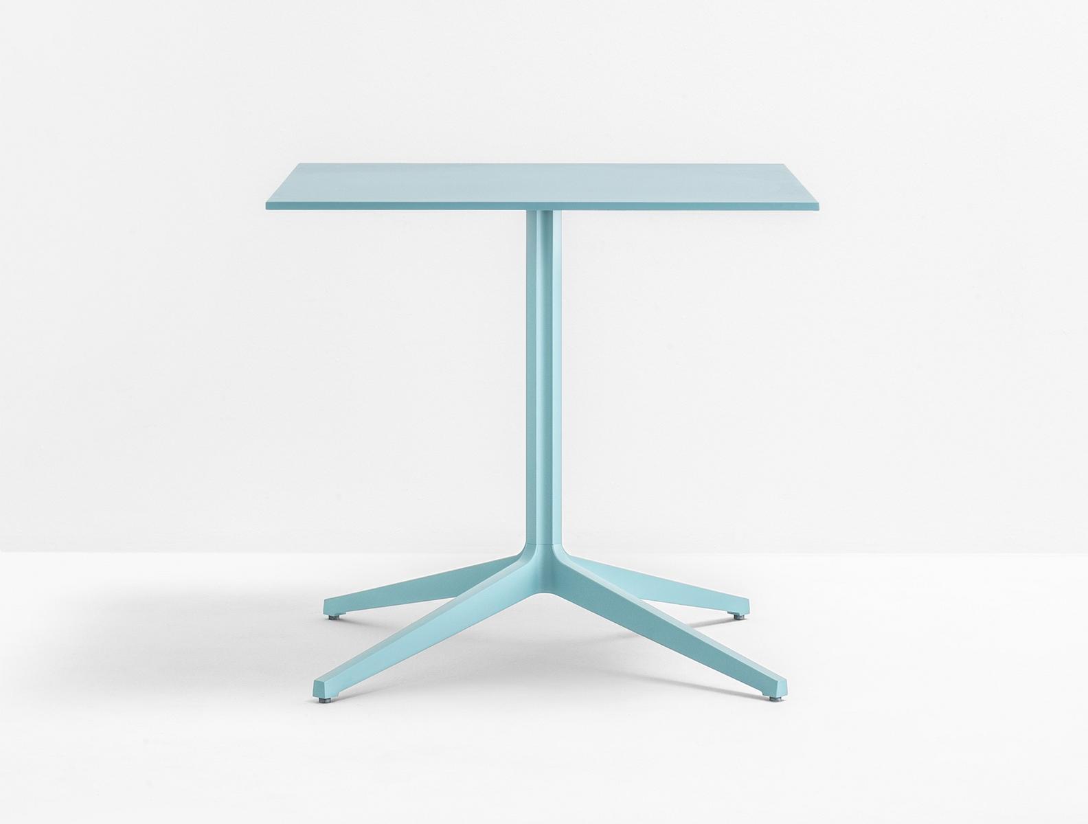 YPSILON 4 4795 Square aluminium coffee table with 4-star base