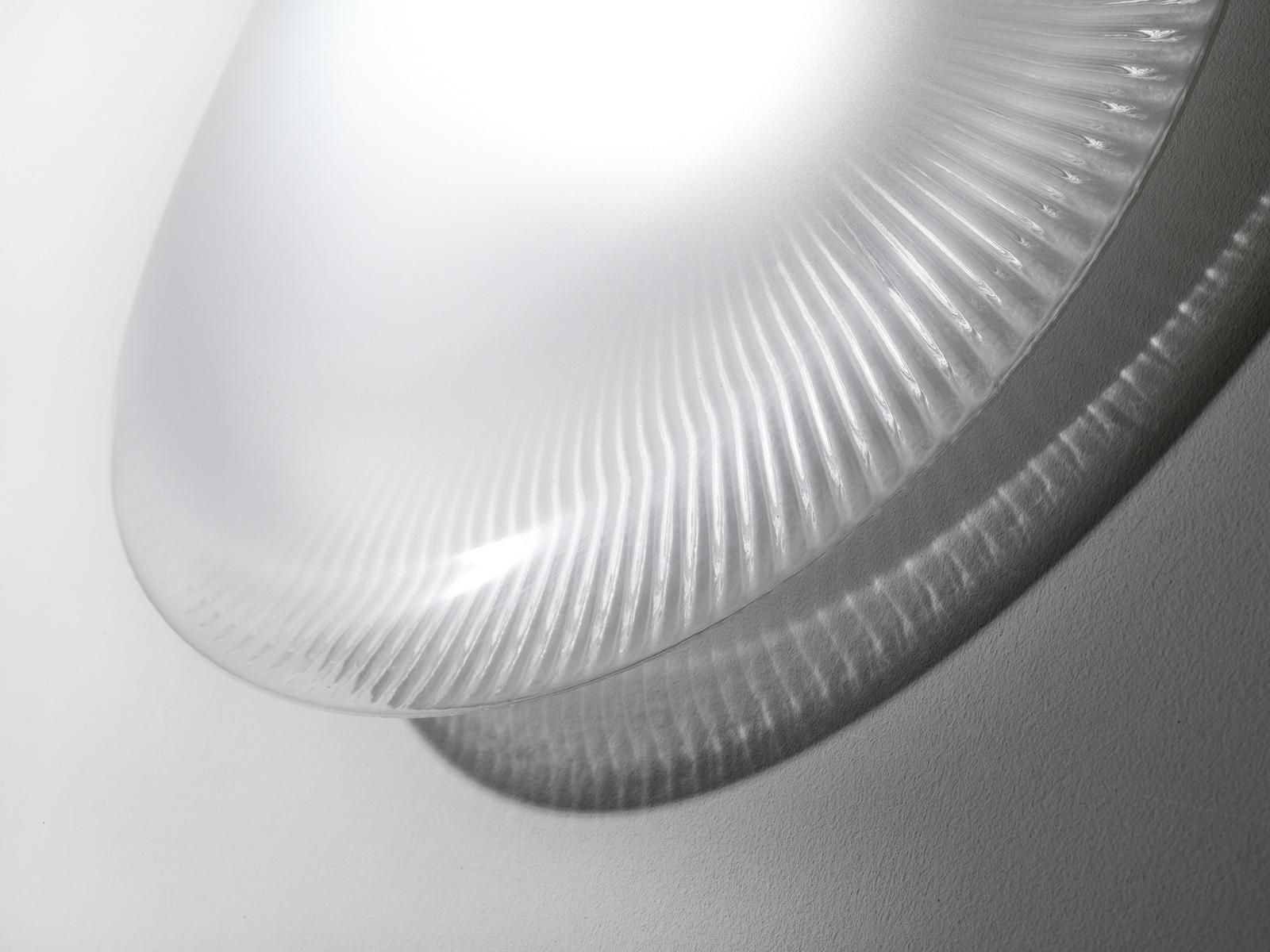 LOOP LED blown glass ceiling lamp