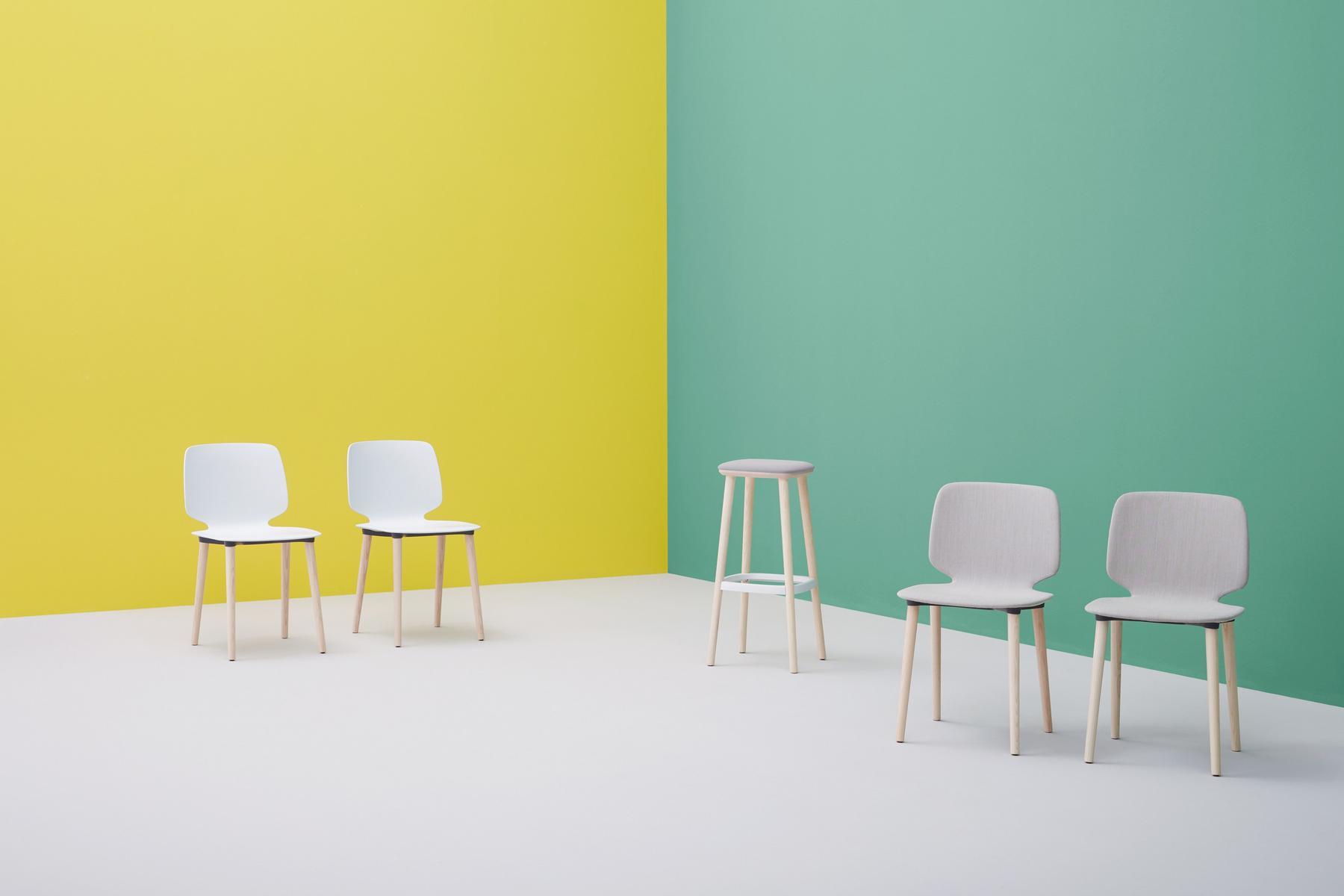 BABILA 2703 Wooden stool