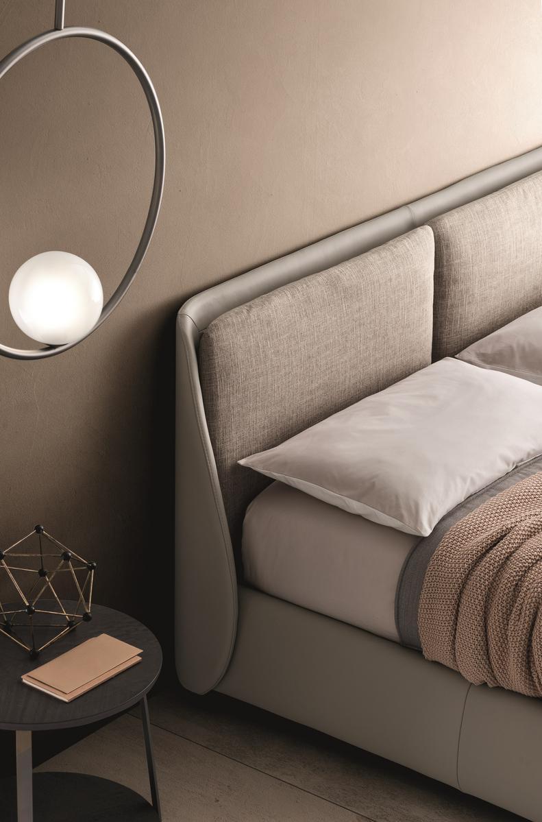 BEND Leather bed with upholstered headboard