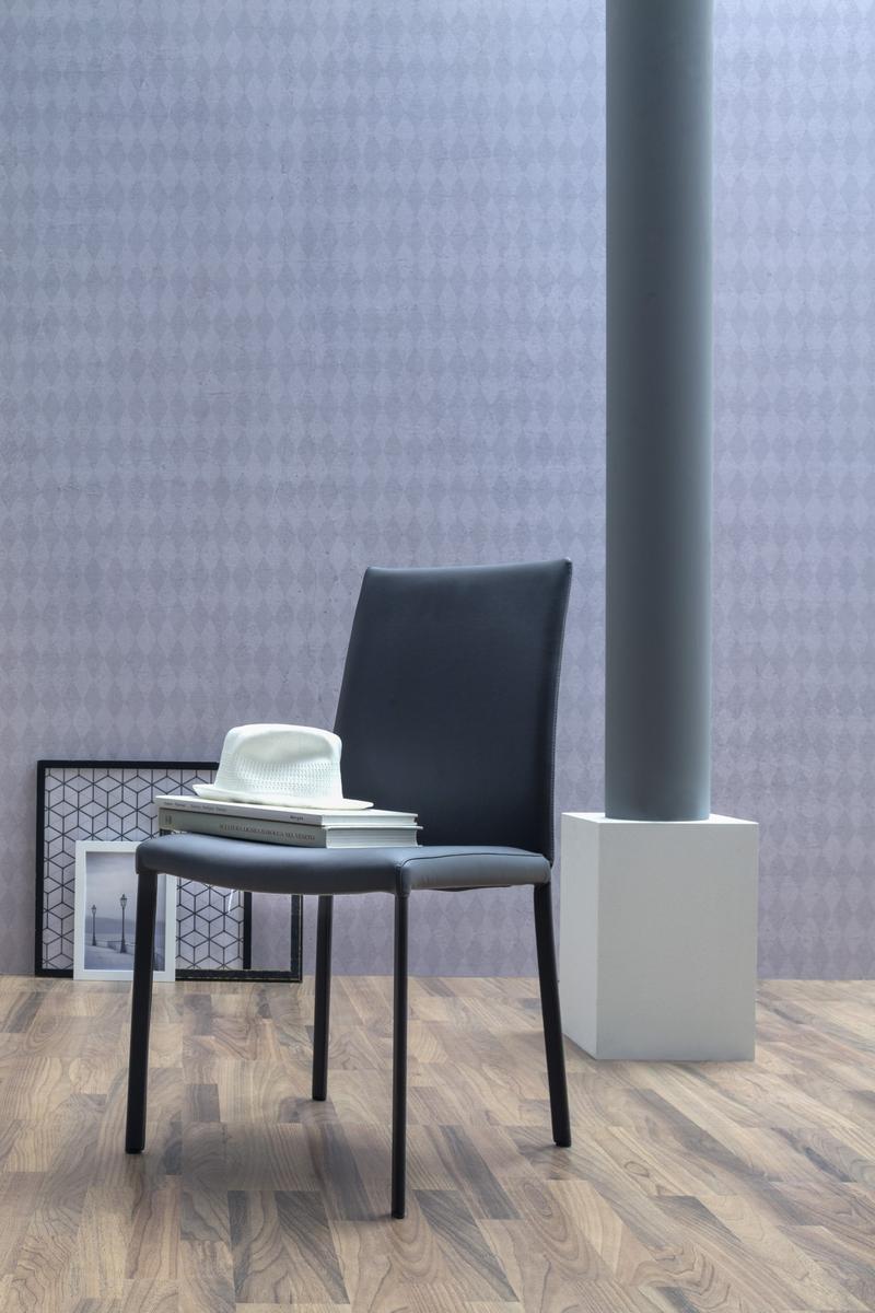 NAVARRA Upholstered leather chair