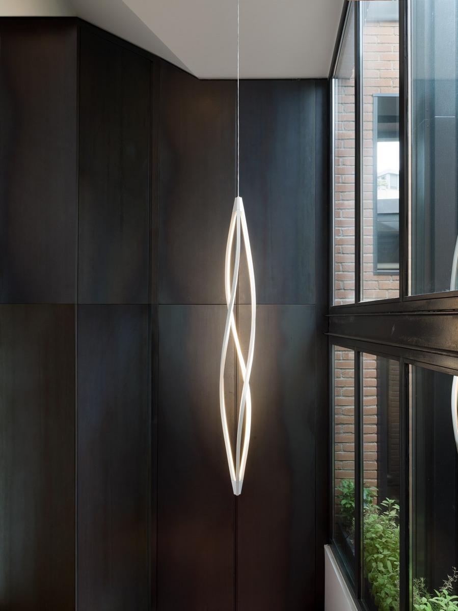 IN THE WIND VERTICAL Contemporary style LED pendant lamp