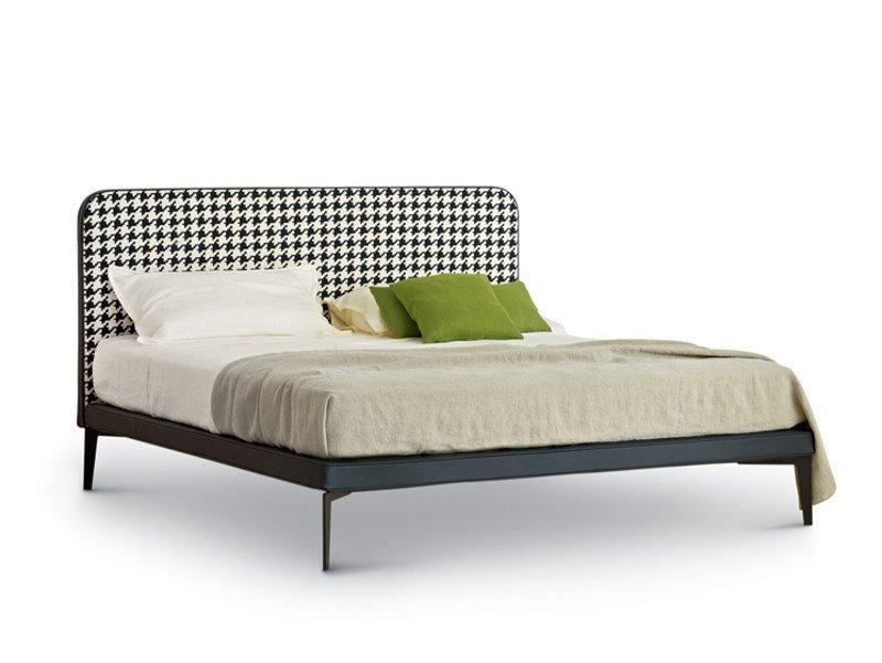 SUITE Double bed with upholstered headboard