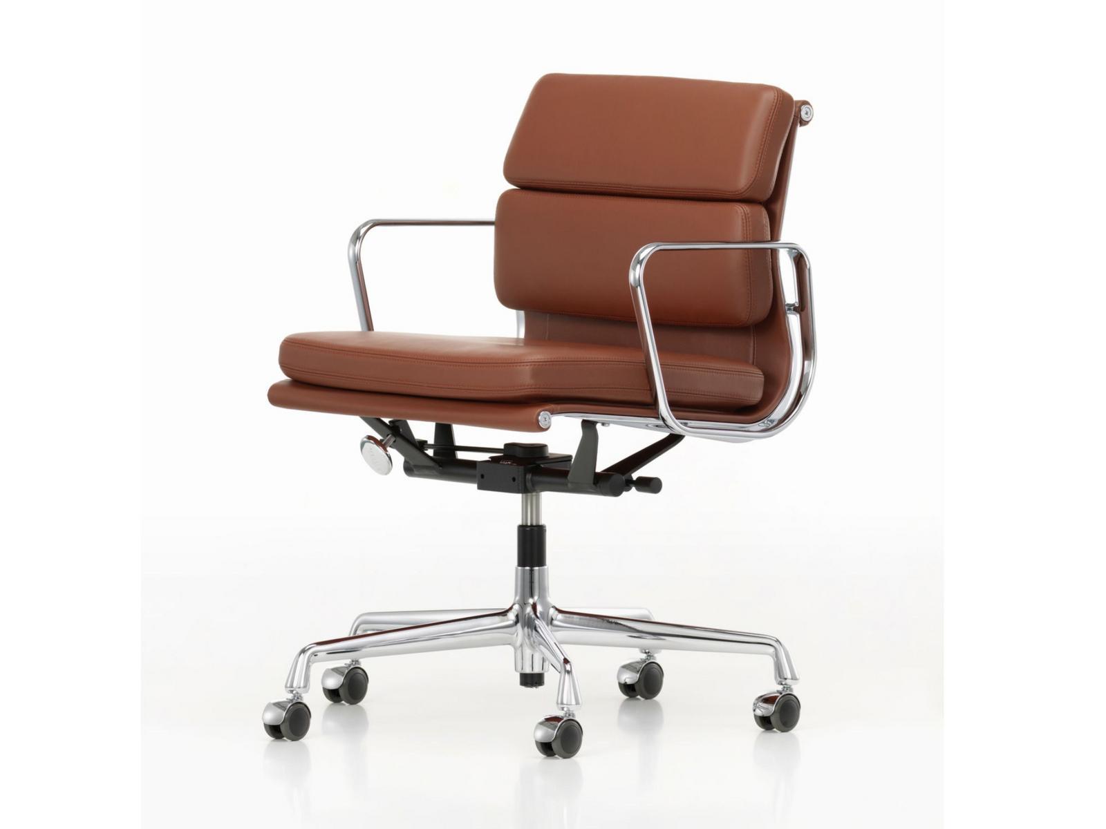 SOFT PAD EA 217 Swivel leather office chair with 5-Spoke base with armrests