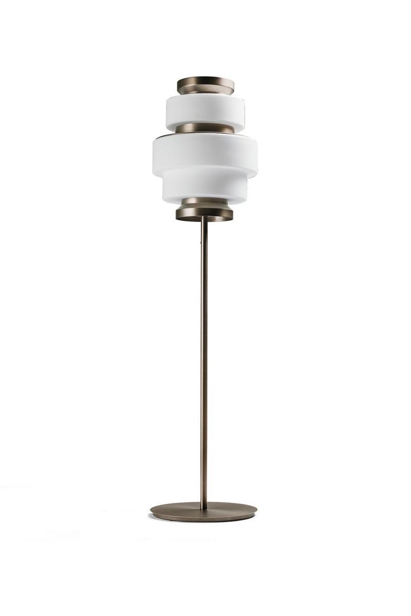 KÉPI Titanium floor lamp