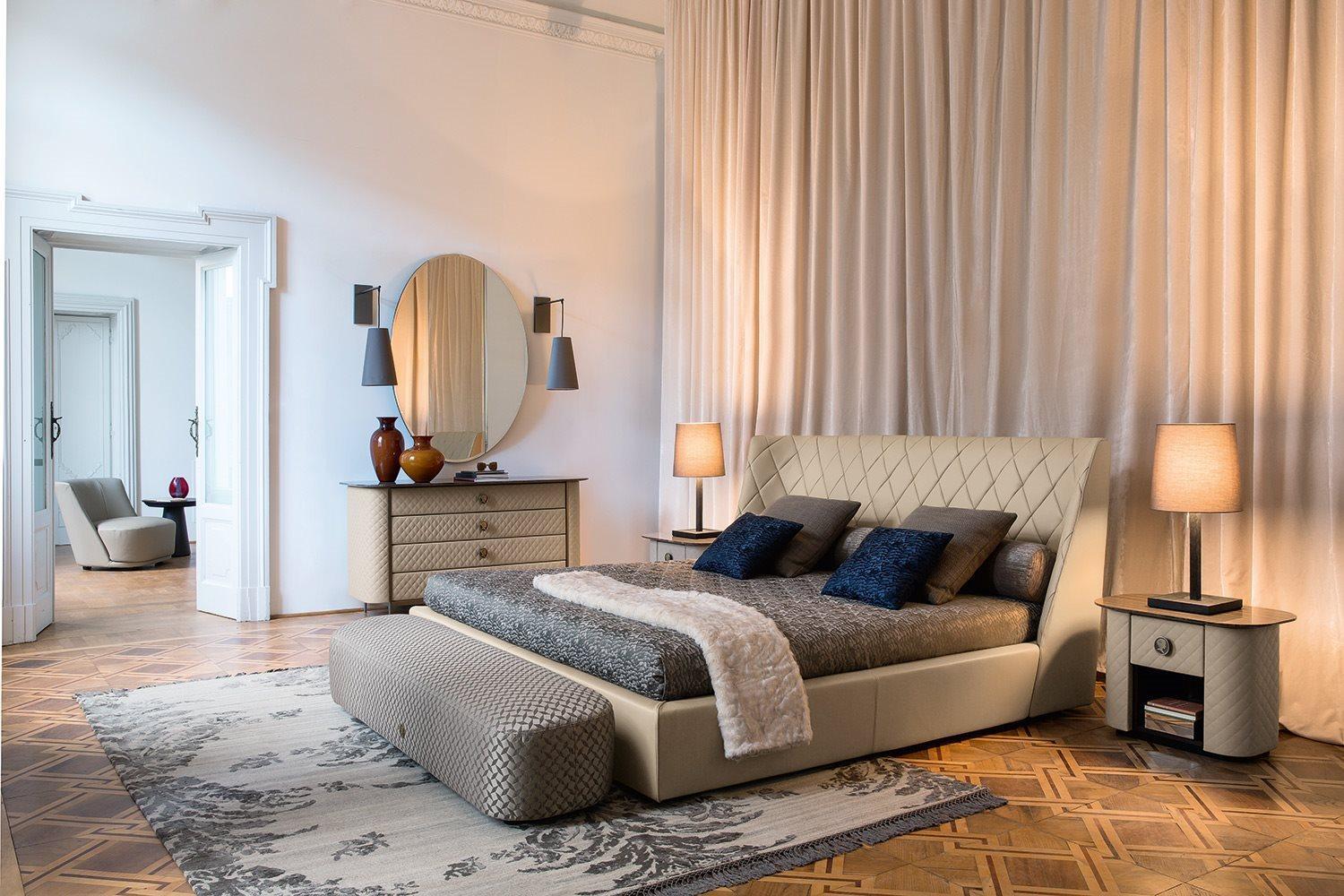 GRACE Velvet bed with tufted headboard