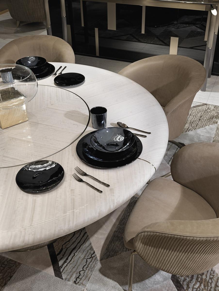 OPERA Round wooden table with Lazy Susan