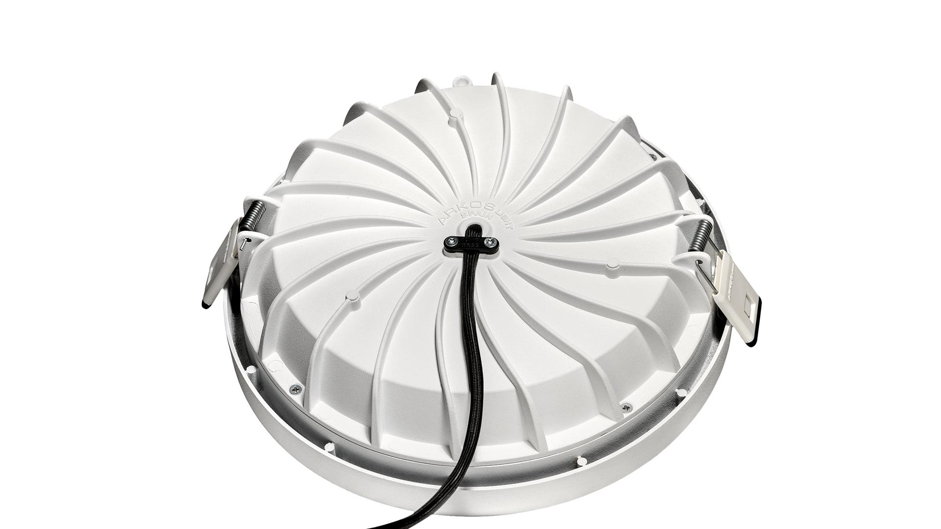 STRAM Recessed LED ceiling lamp