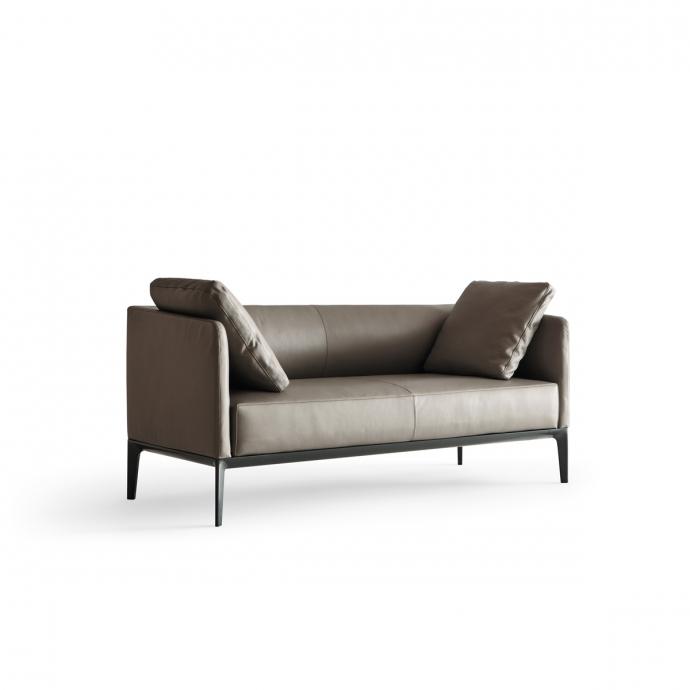 CAMDEN Leather sofa