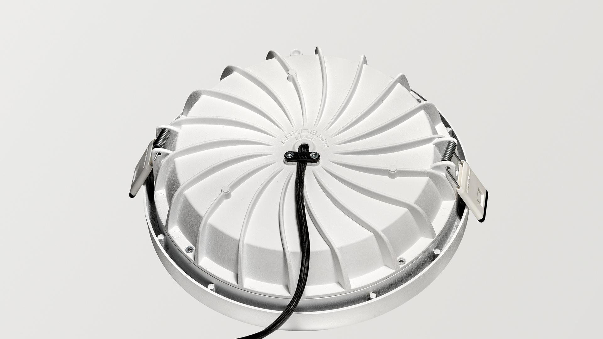 STRAM Recessed LED ceiling lamp