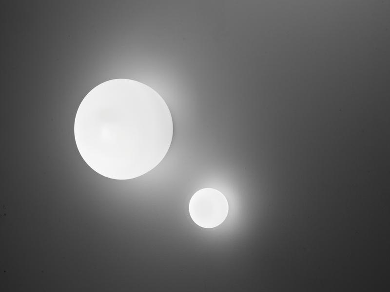 LUMI MOCHI Glass wall lamp / ceiling lamp