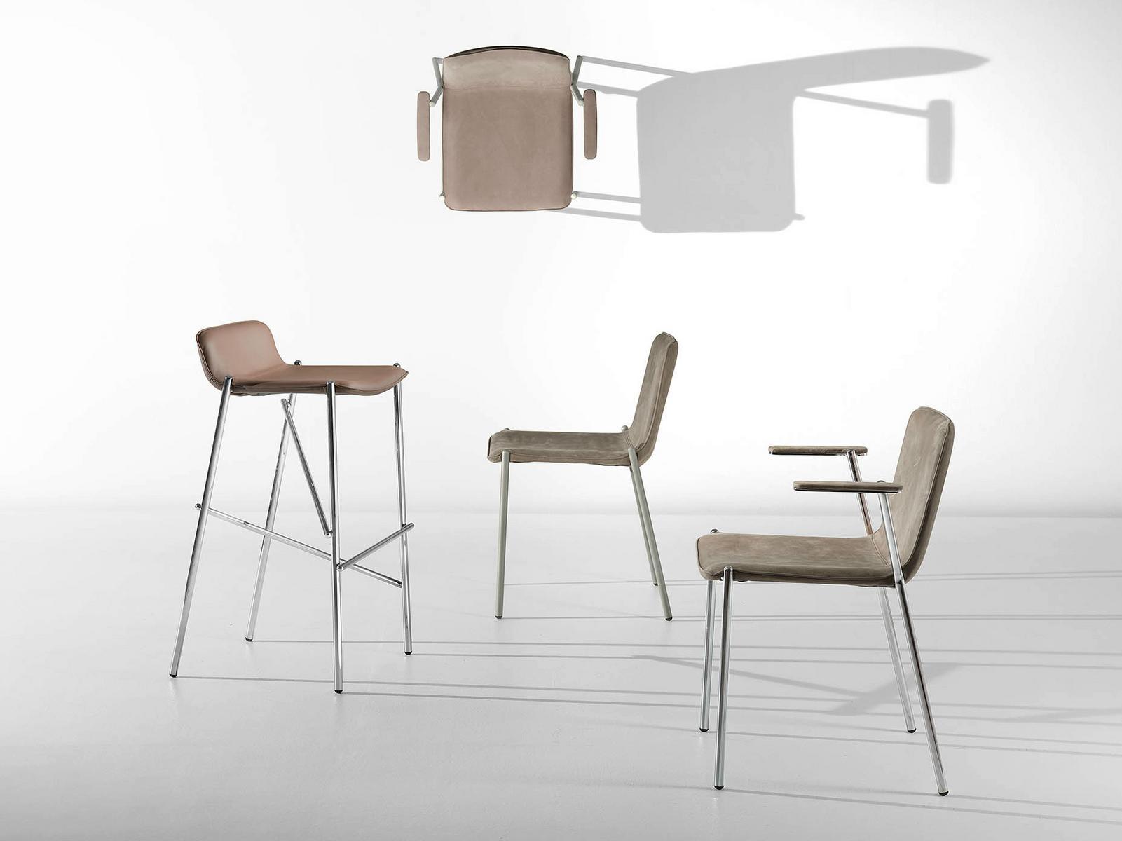 TRAMPOLIERE IN Upholstered barstool
