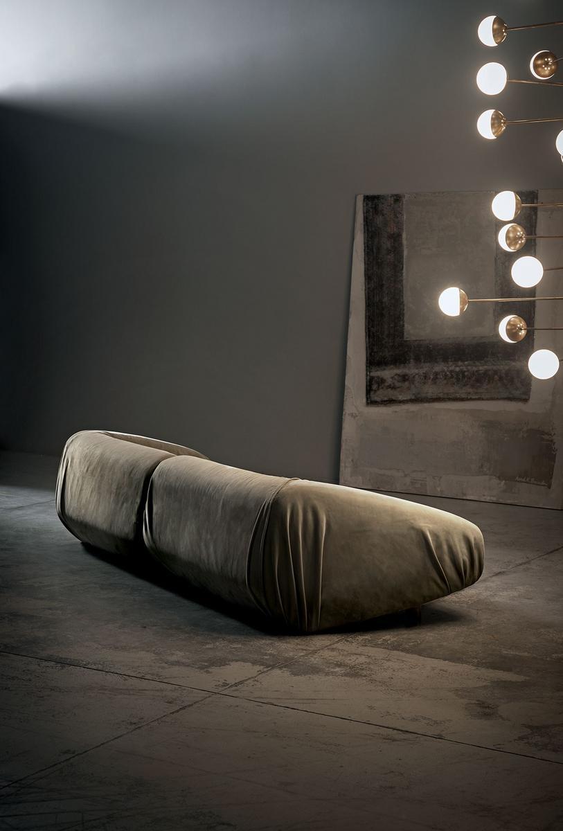 FOLD Leather sofa