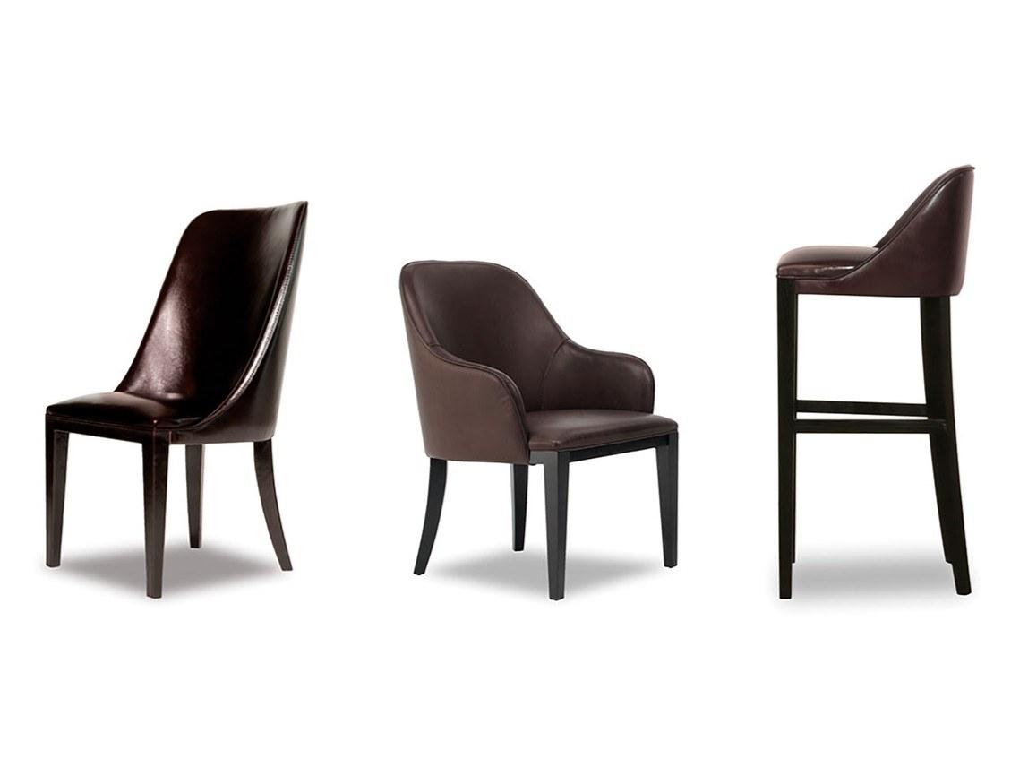 DECOR Upholstered leather chair