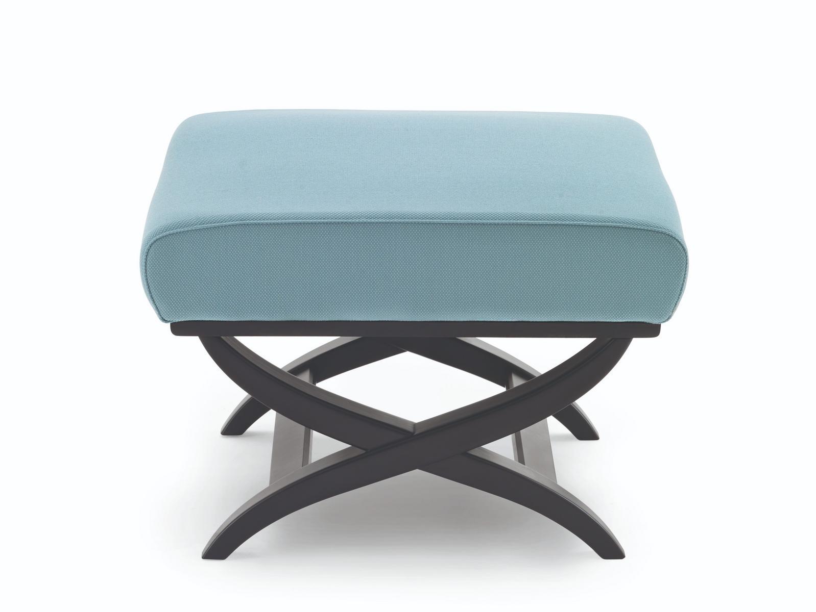 POUF Upholstered pouf