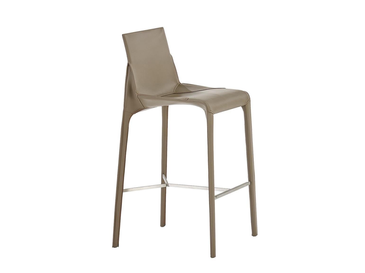 SEATTLE High tanned leather stool with back
