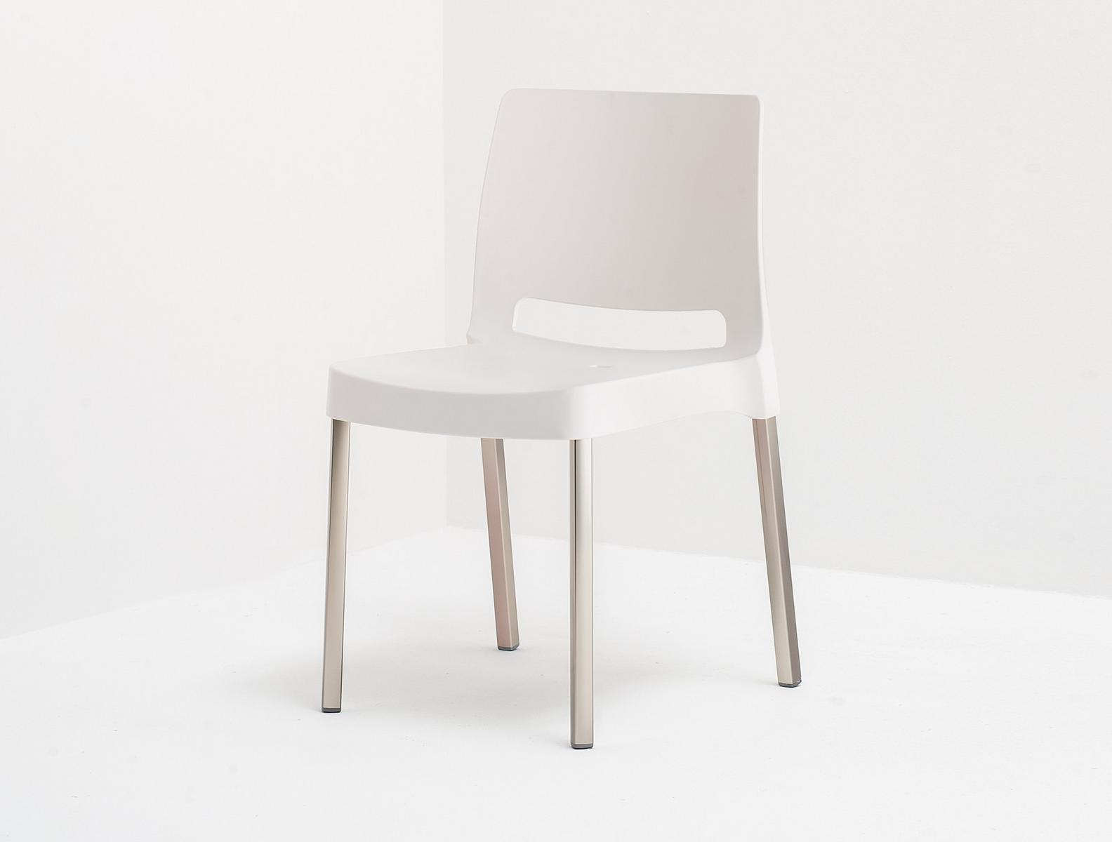 JOI Stackable polypropylene chair