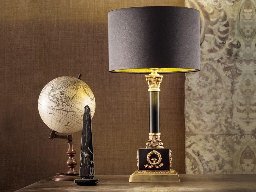 BRASS & SPOTS VE 1087 TL1 Incandescent brass table lamp