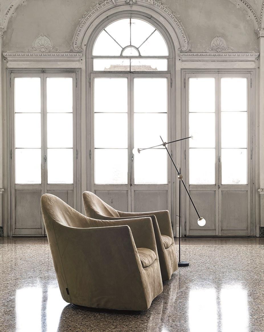 ELDORA Armchair with armrests