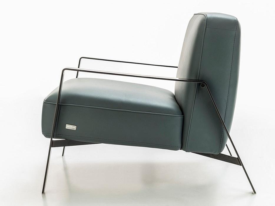 RHO Leather armchair with armrests