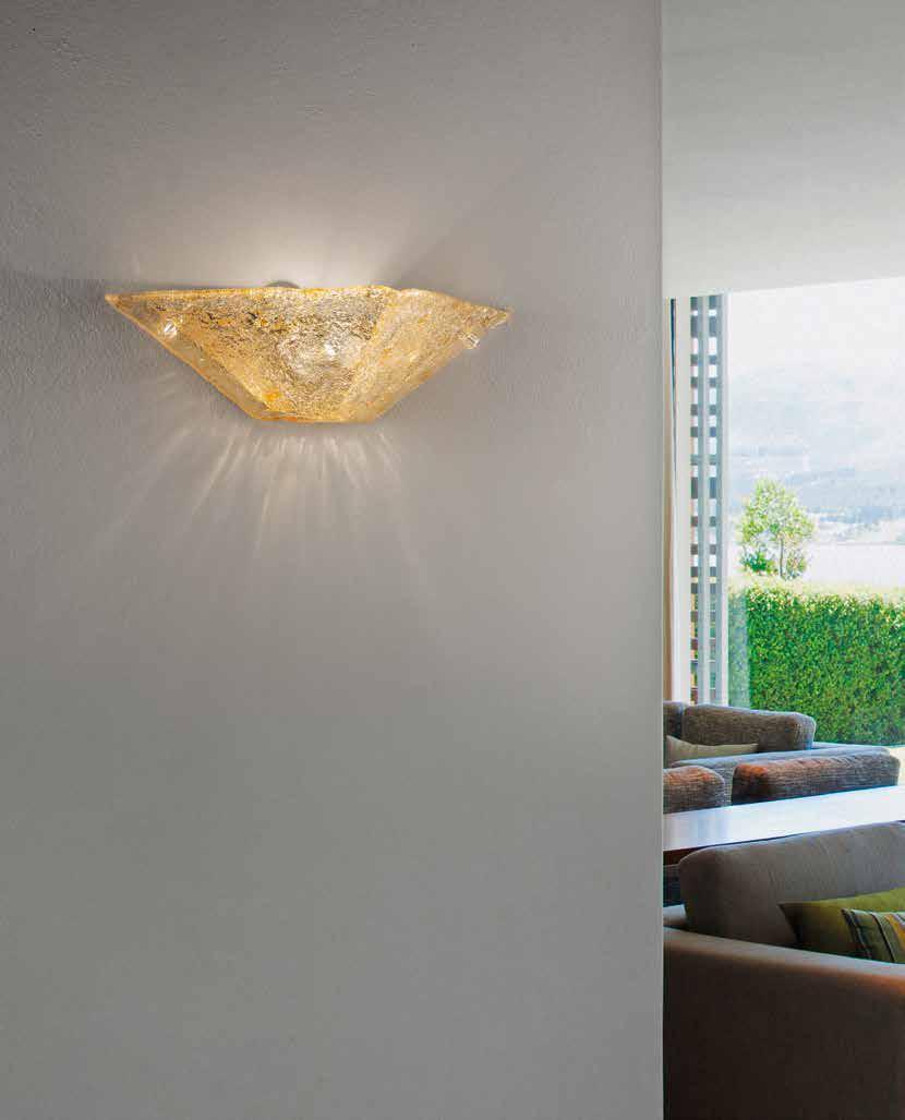 MEMMO Glass wall light