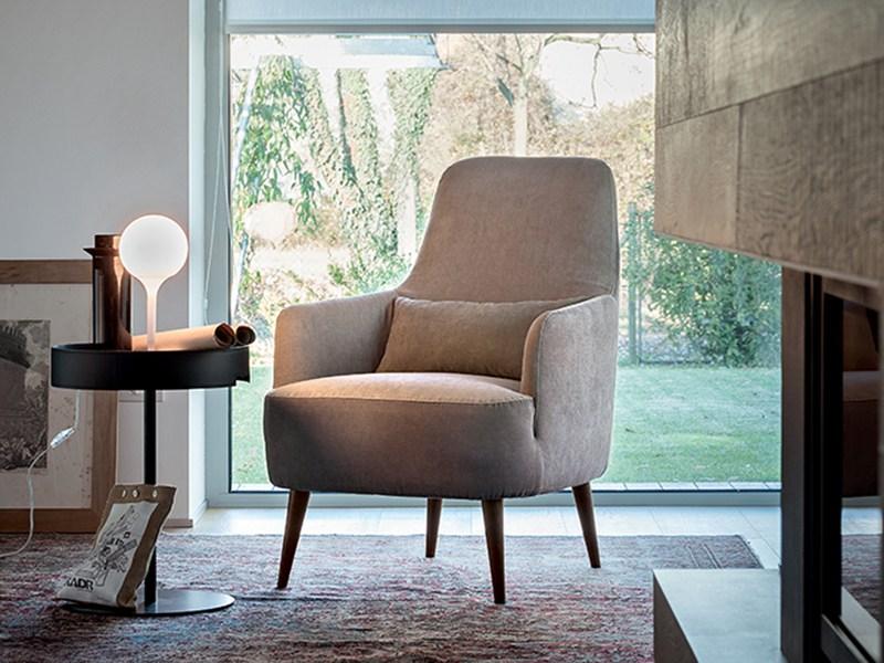 RAY High-back armchair
