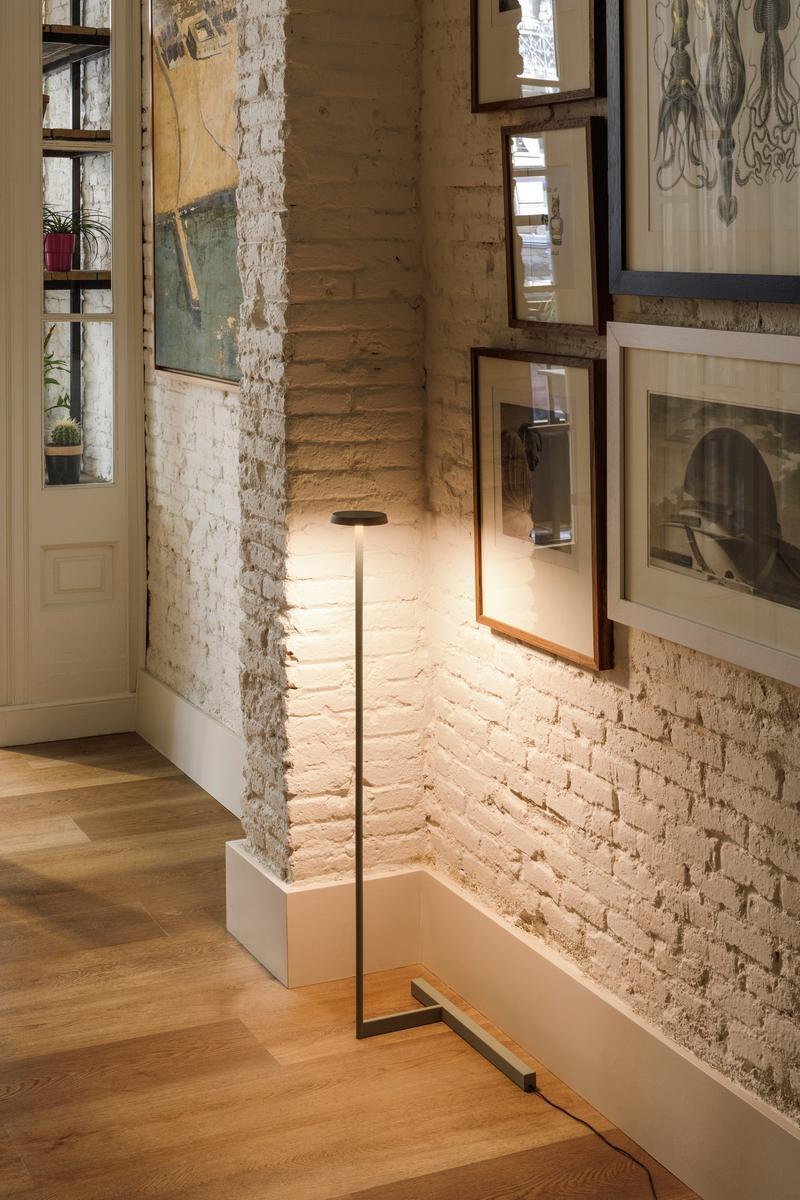 FLAT 5955 LED metal floor lamp