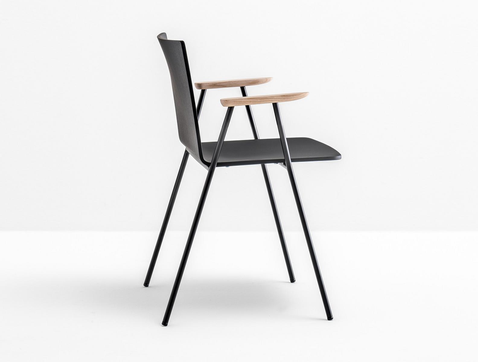 OSAKA METAL 5712 Steel and wood chair with armrests