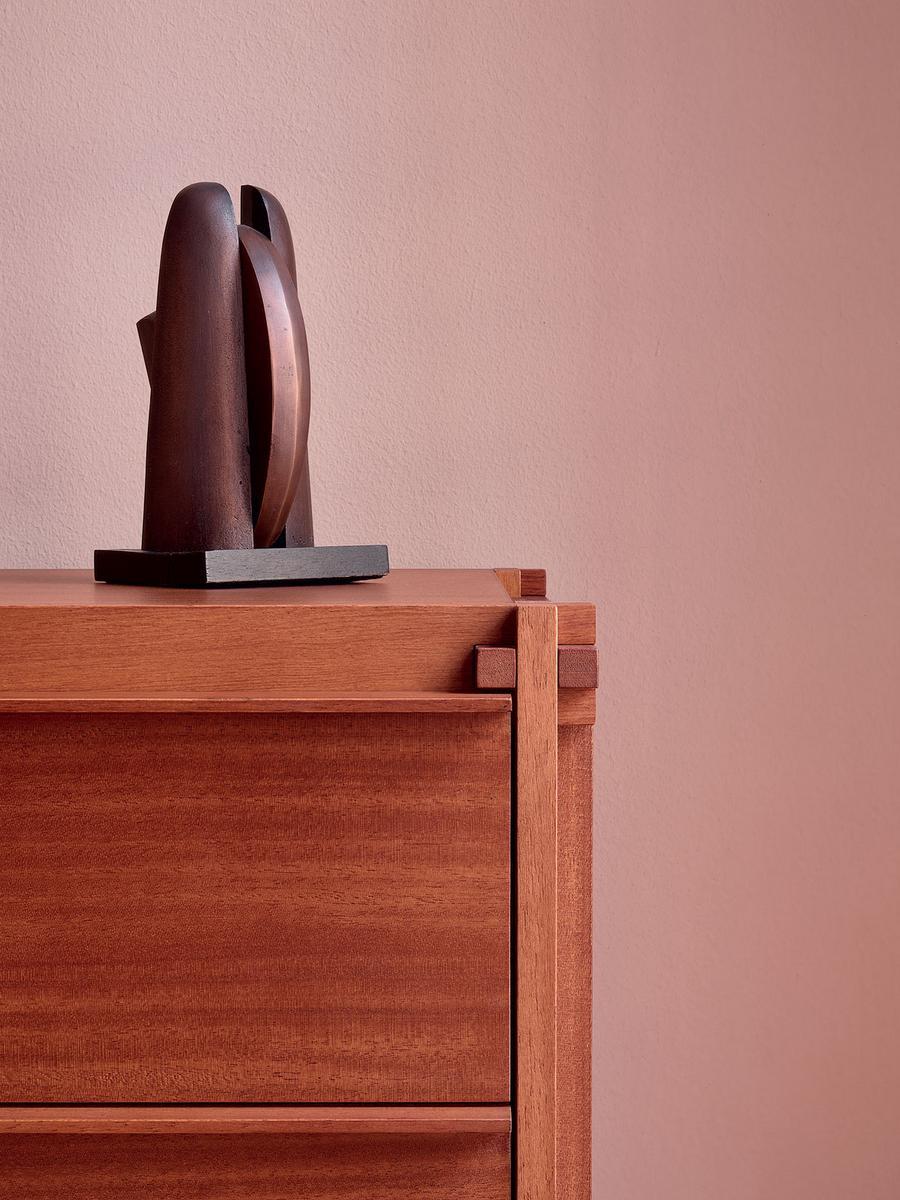 MHC.1 Wooden chest of drawers