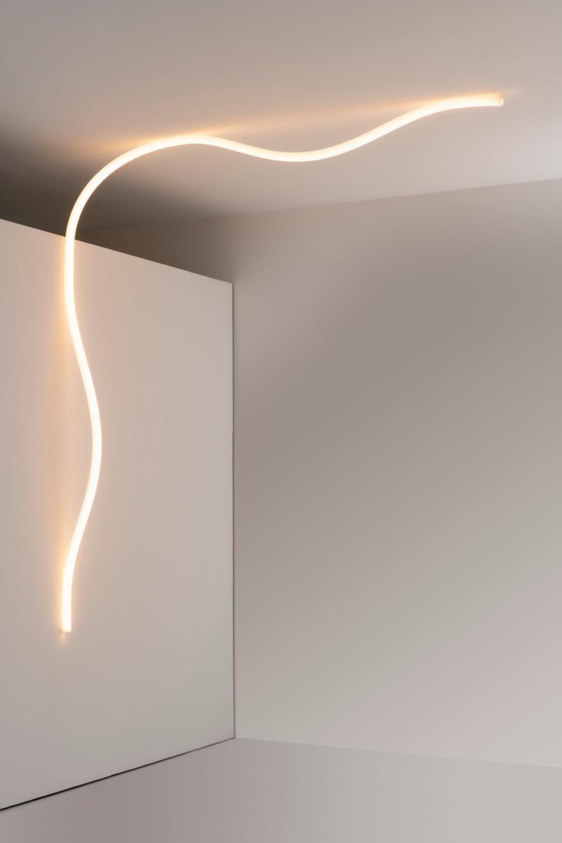 LA LINEA Silicone wall lamp / ceiling lamp
