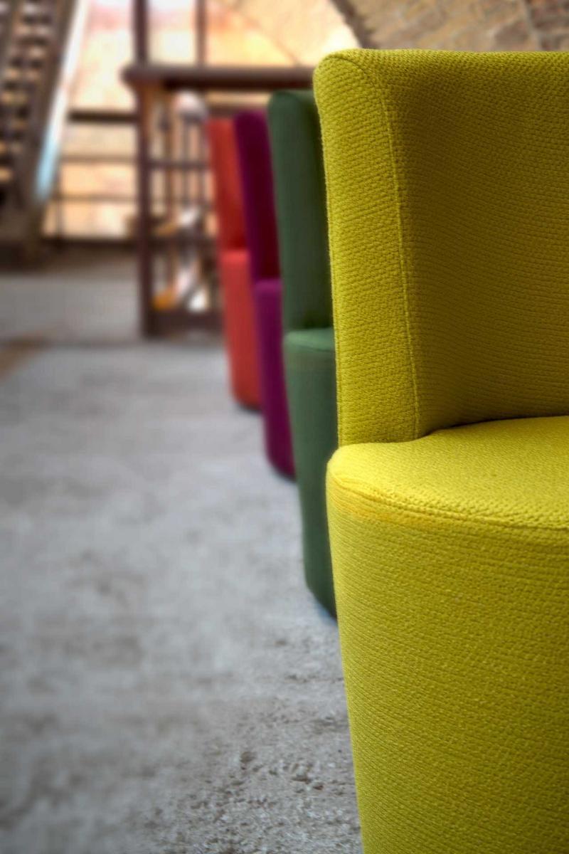 RONDA Upholstered fabric lobby chair