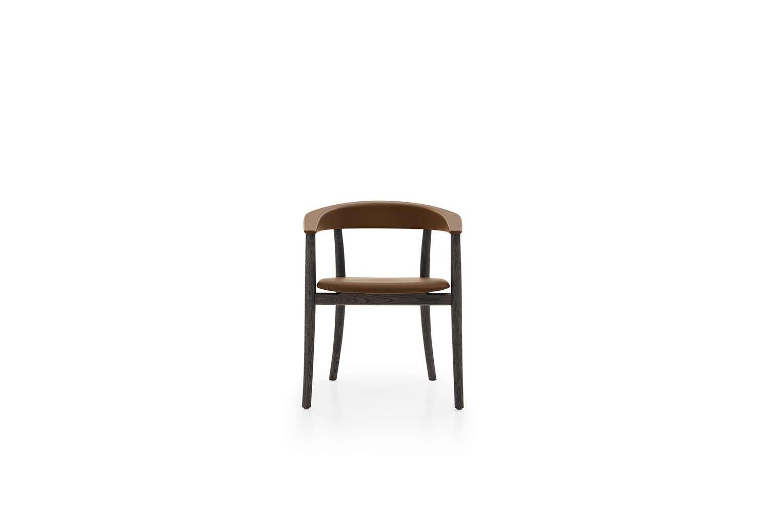BELLE Chair with armrests
