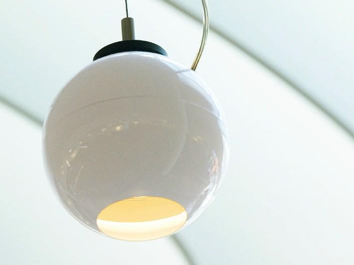 12-25 Swivel metal pendant lamp