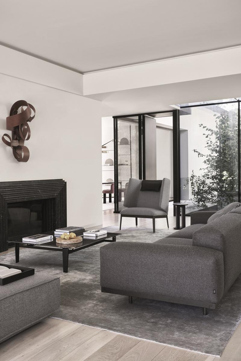 HUG HIGH Wing high-back leather armchair